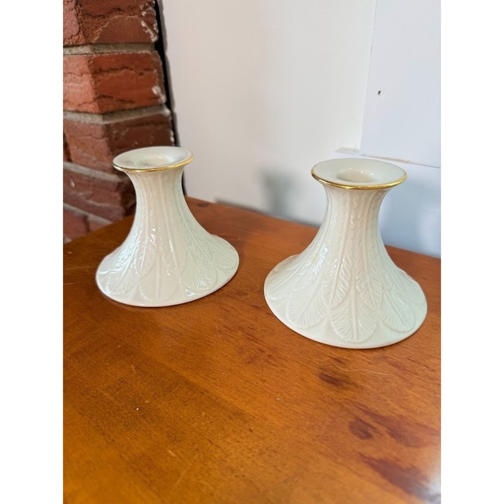 Lenox Gold Trim Cream Feather Candlestick Candle Holders Chic Preppy Whimsy Pair